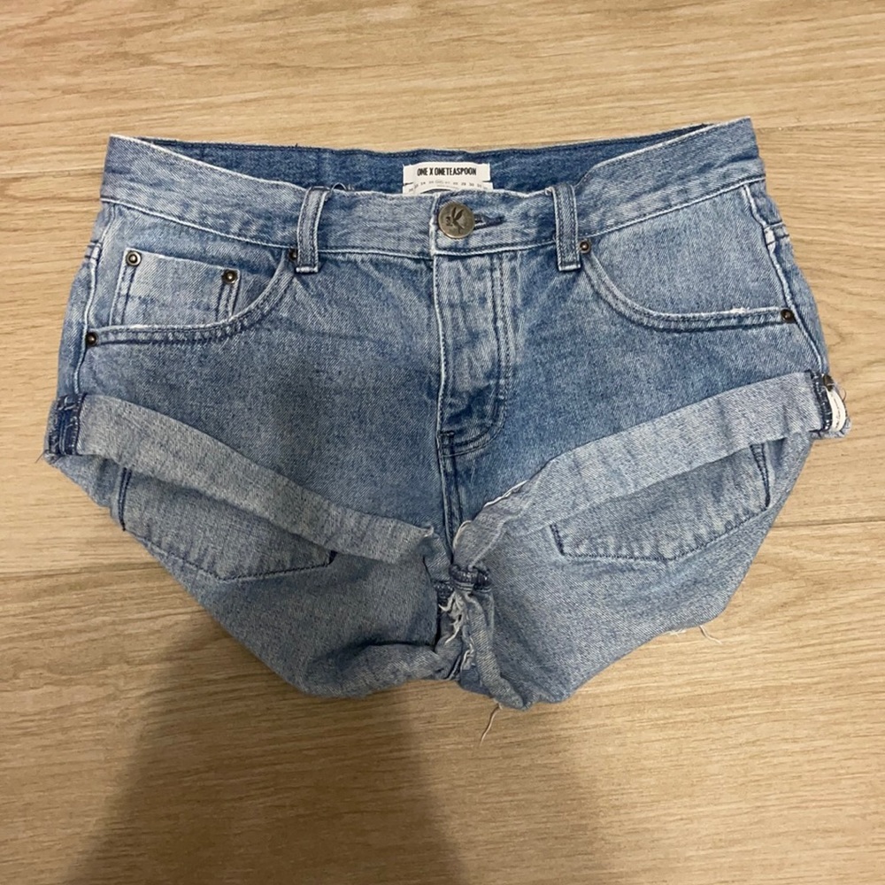 One teaspoon shorts